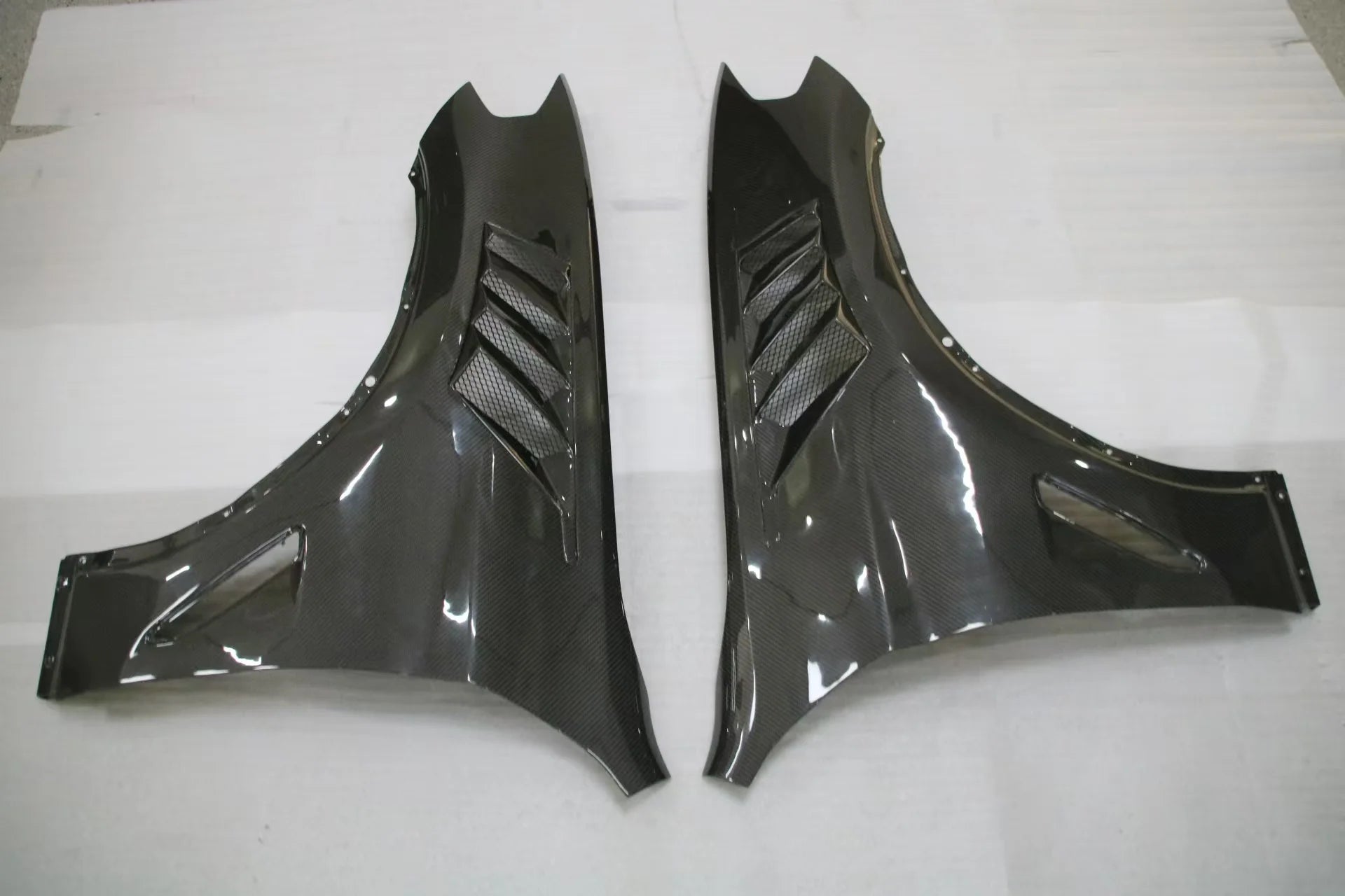 High Quality Dry Carbon Fiber Material Front Side Fender for  F97 X3m F98 X4m