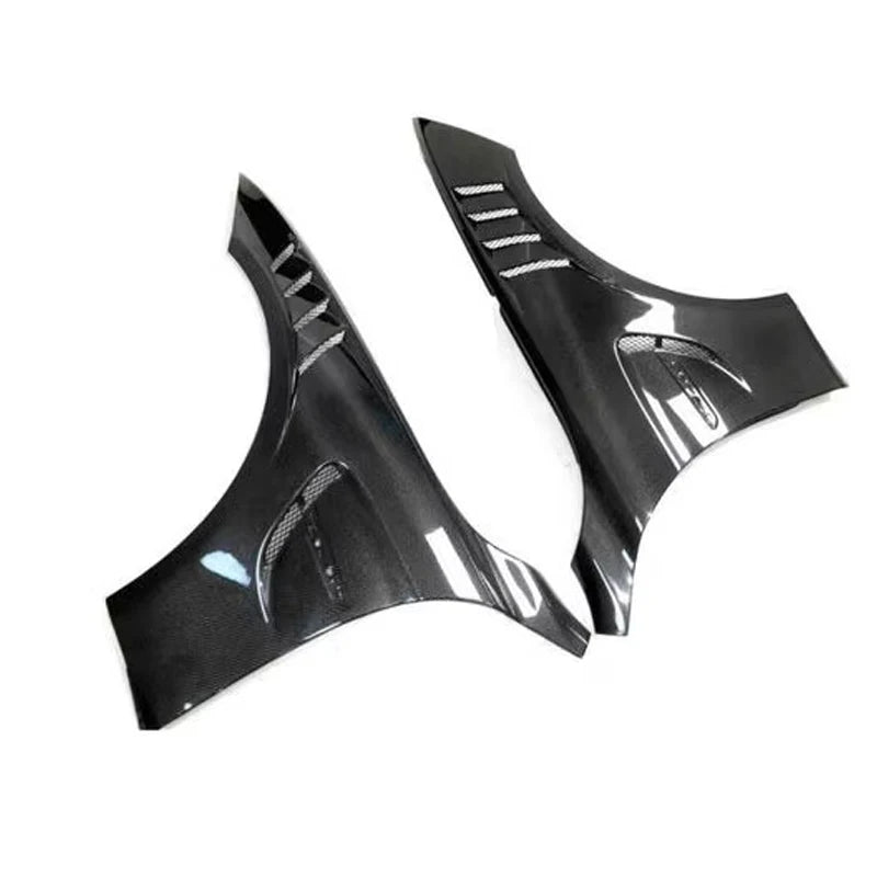 Air vent style F82 M4 carbon fiber fender was used For the  M4