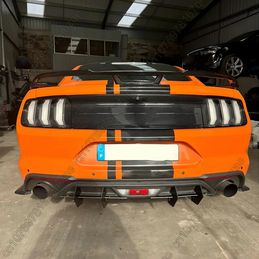 Car Rear Bumper Diffuser Fit For Ford Mustang 2018 2019 2020 2021 Body Kit Gloss Black Clip installation ABS Plastic