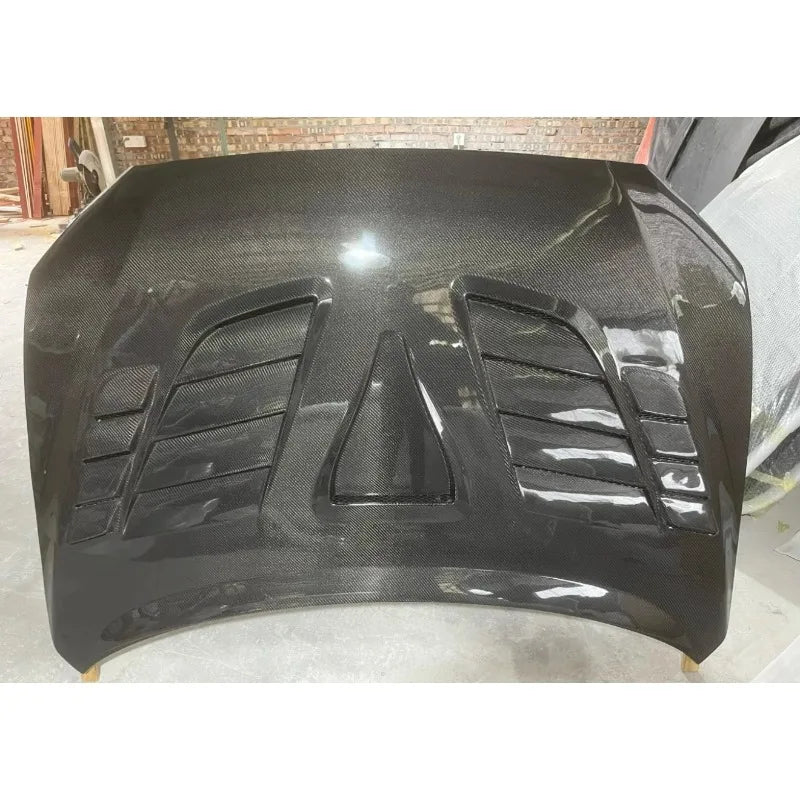 Lightweight FORMitsubishi Lancer Evolution Evo X 10 Carbon Fiber Ventilated Hood