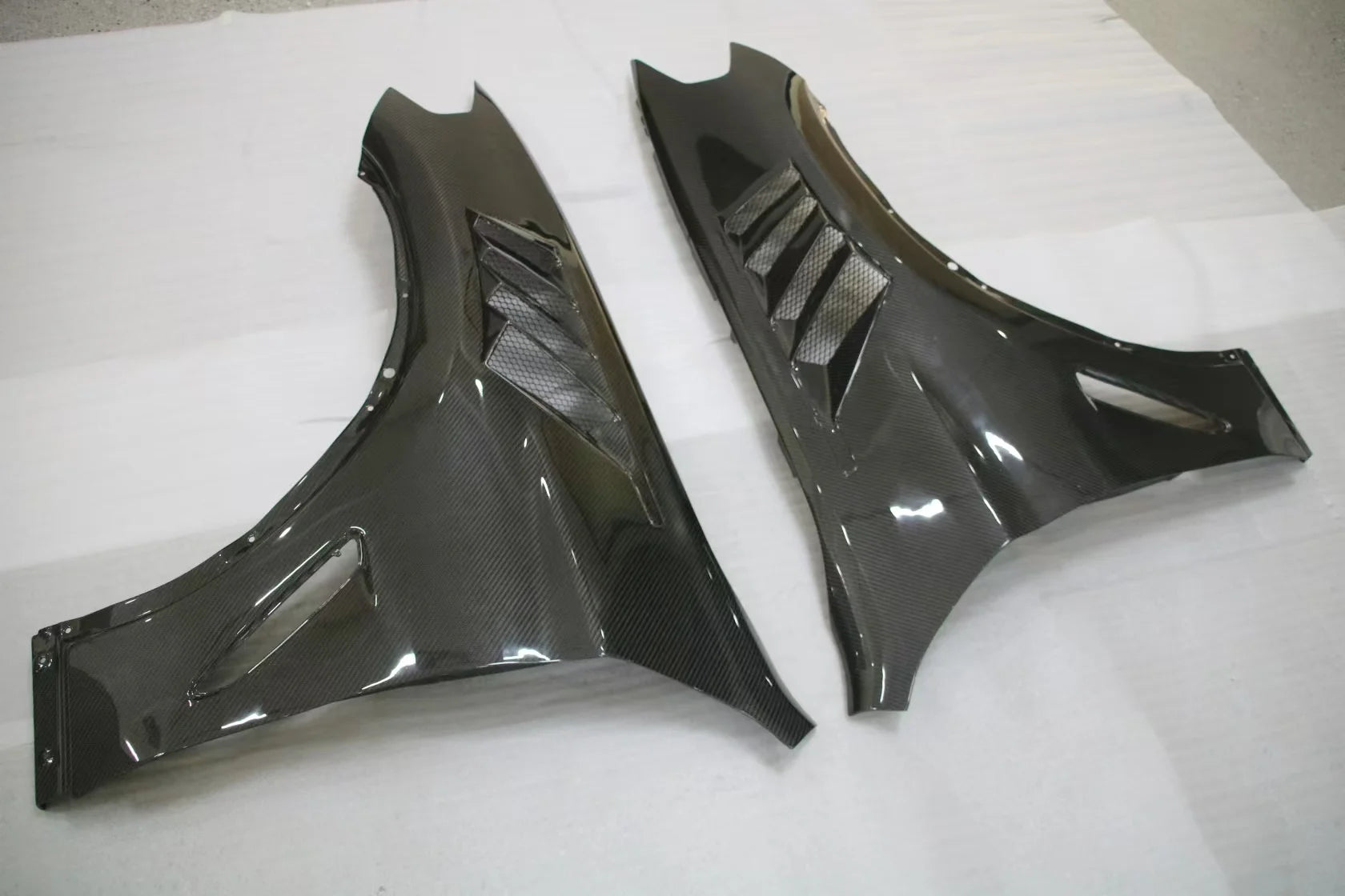 High Quality Dry Carbon Fiber Material Front Side Fender for  F97 X3m F98 X4m
