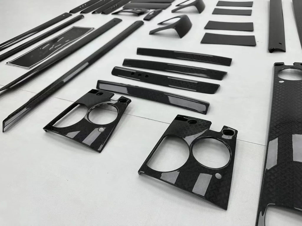 Applicable to Rolls-Royce Ghost Upgraded to BB Style Carbon Fiber Car Interior Center Console Modification Parts