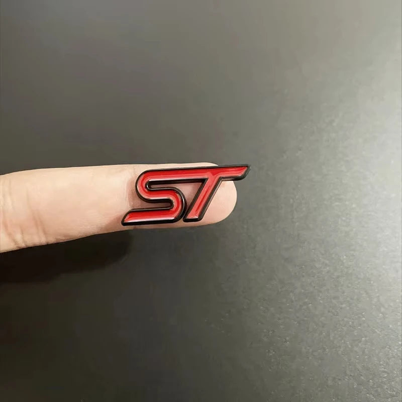 3D Metal ST Logo Car Steering Wheel Emblem Sticker for Ford Focus 2 3 K2 MK3 MK7 Kuga Puma Explorer Edge Fiesta ST Accessories